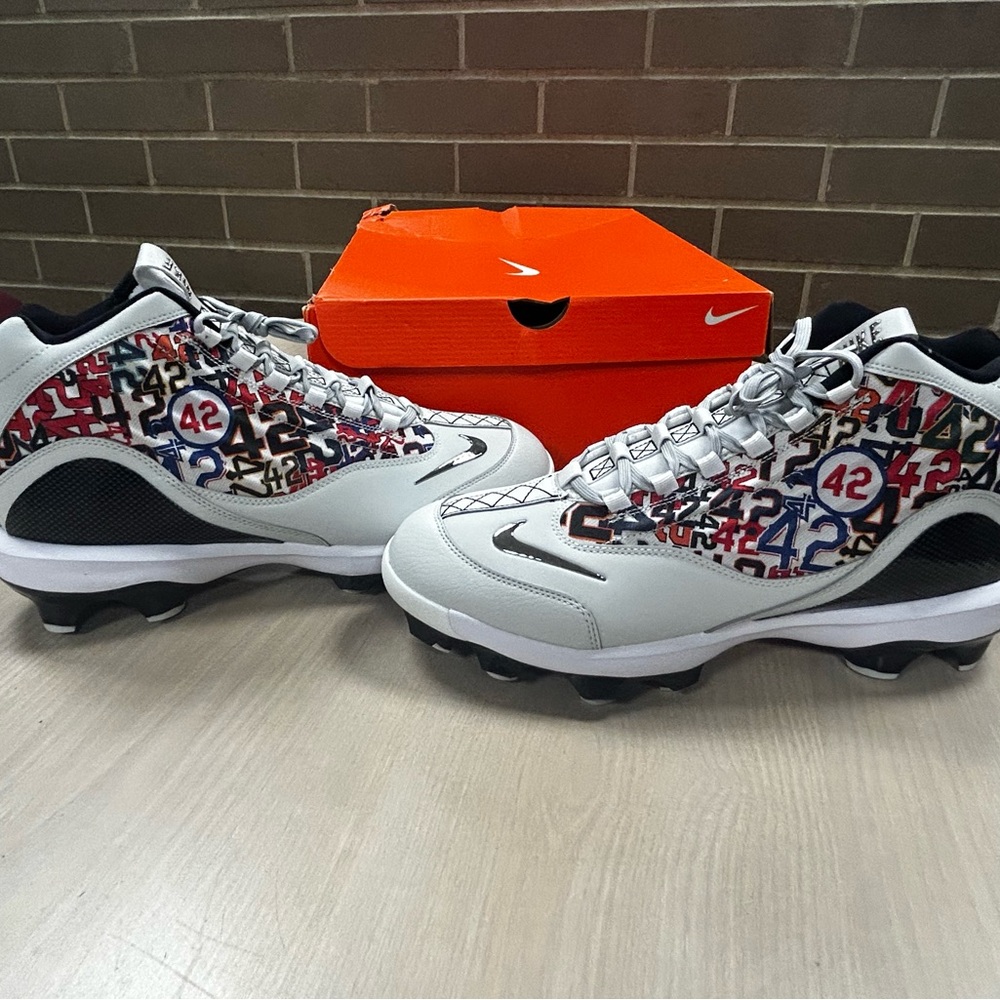 Nike Jackie Robinson Baseball Cleats